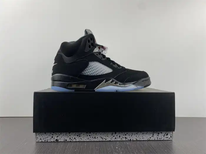 Affordable Jordan 5 Retro Black Metallic (2016) 845035-003 0125