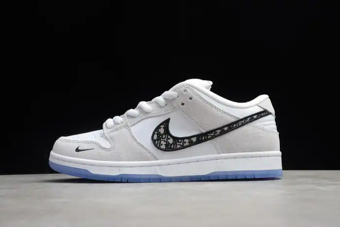 Affordable DR x Nike Dunk SB Low BQ6817-002 0126