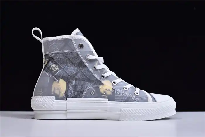 Affordable DR B23 Oblique High Top Sneakers 0205