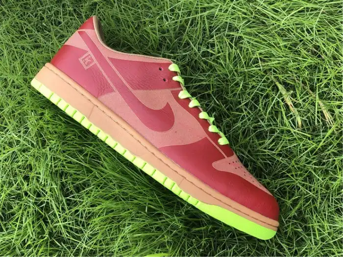 Affordable Nike Dunk Low 1-Piece Laser Varsity Red Chartreuse 311611-661 0206