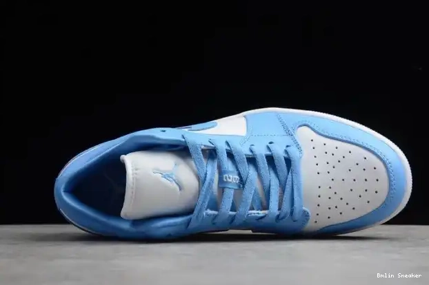 Cheap Air UNC (W) Jordan Low 1 AO9944-441 0225