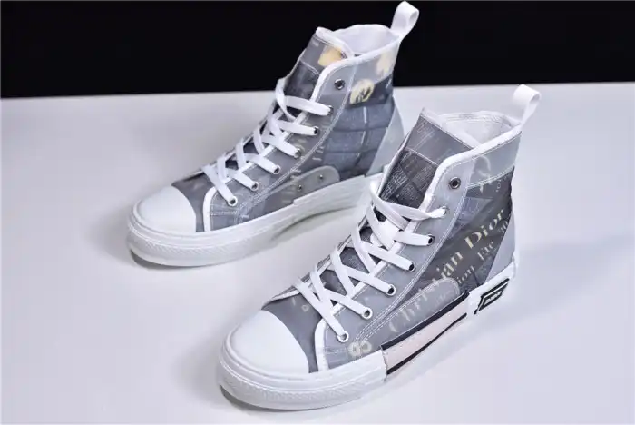 Affordable DR B23 Oblique High Top Sneakers 0205