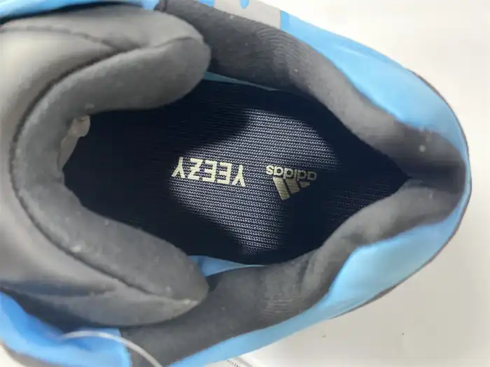 Affordable ADIDAS Yeezy Boost 700 MNVN 'Bright Cyan' GZ3079 0202