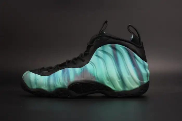 Affordable Nike Air Foamposite One Northern Lights Black Green mens 840559-001 0206