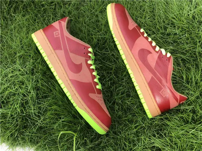 Affordable Nike Dunk Low 1-Piece Laser Varsity Red Chartreuse 311611-661 0206